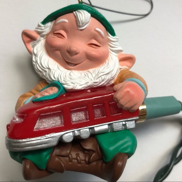 Hallmark Elvin Trainmaster Lightup Ornament *inbox - Picture 5 of 12